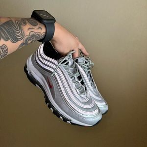 Nike Air Max 97 OG “Silver Bullet”
